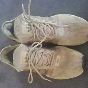 Adidas Beige Sneakers